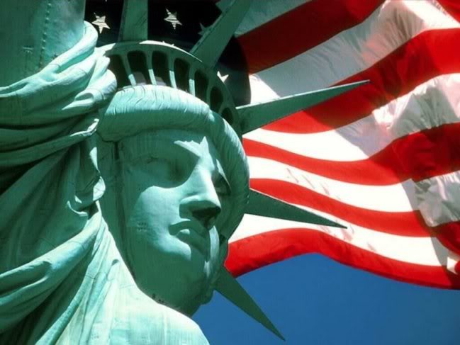 США США
