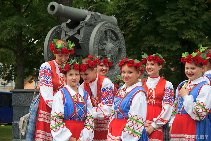 Фоторепортаж с Дня белорусской письменности в Полоцке Фоторепортаж с Дня белорусской письменности в Полоцке