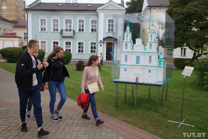 Фоторепортаж с Дня белорусской письменности в Полоцке Фоторепортаж с Дня белорусской письменности в Полоцке